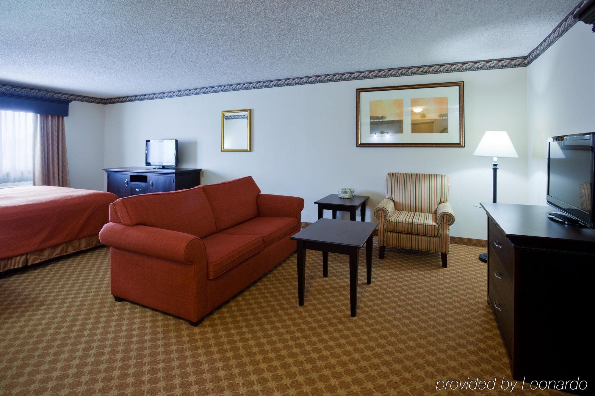 Hotel Country & By Radisson, Northfield, Mn 3*